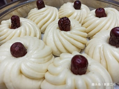 "二十八,蒸枣花",过年教你做千层枣花馍,招待客人倍有面儿