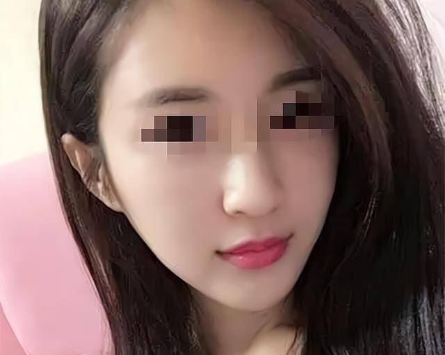 案例:44岁富商承诺每月5万包养18岁少女,不料5万竟是冥币_冯丽_现金
