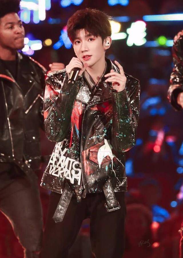 华语男歌手排行榜50名_华语男歌手最新排名:周深王源险些吊车尾,第一名被嘲实力不符(2)