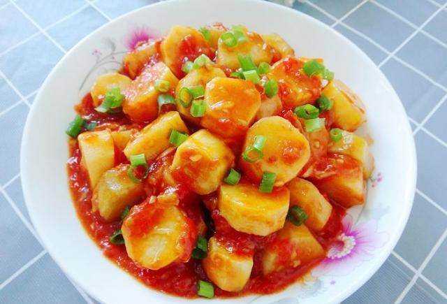 番茄不要炒鸡蛋,试着和它一起炒,酸甜可口,简单美味的居家菜_山药