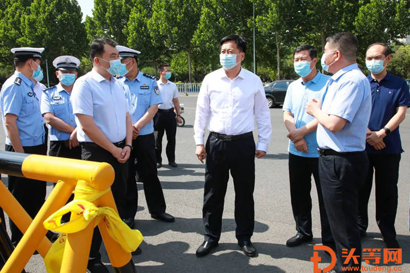 郭庆苏振华现场调度2022年夏季高考准备工作