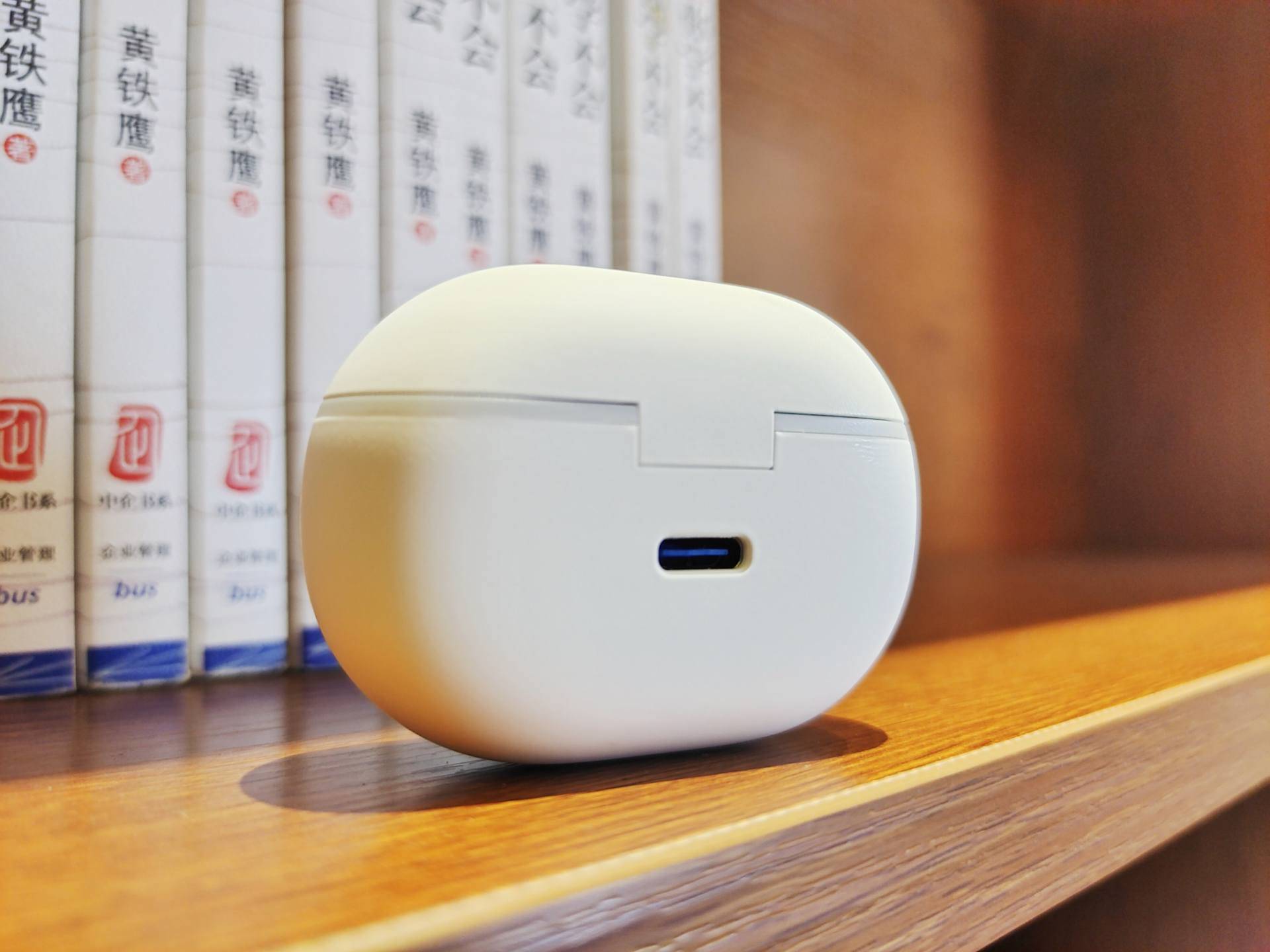 泥炭mini Pro耳机,最爱降噪功能,路途有音乐且安全