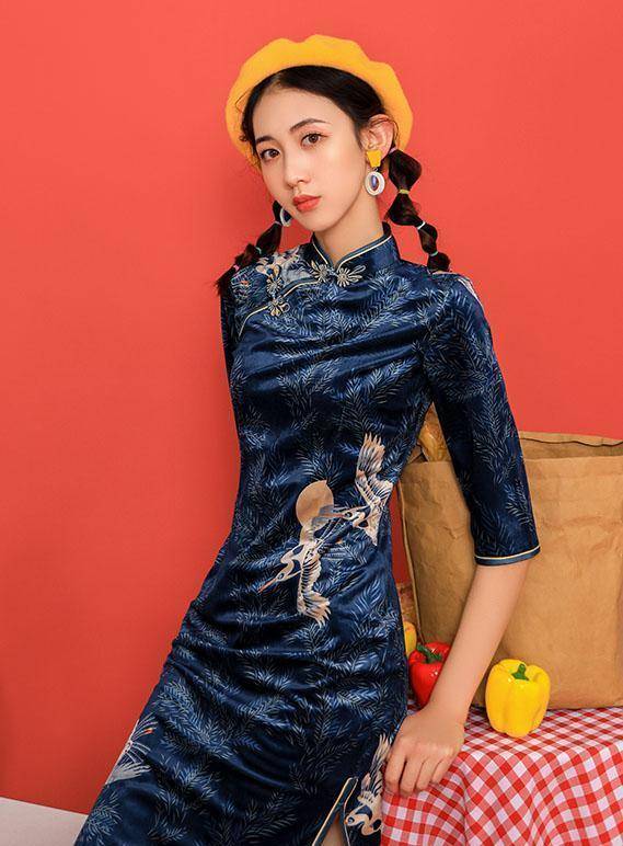 "帽子 旗袍裙"也太时髦了!