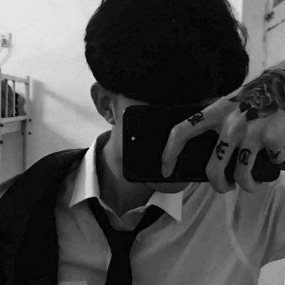 2022充满意境成熟酷点的男生头像分享给没用过的