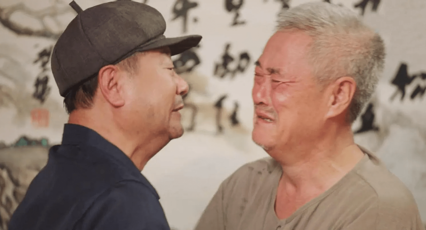 兄弟恩怨赵本山赚42万只分范伟7000多年无合作晚年终和解