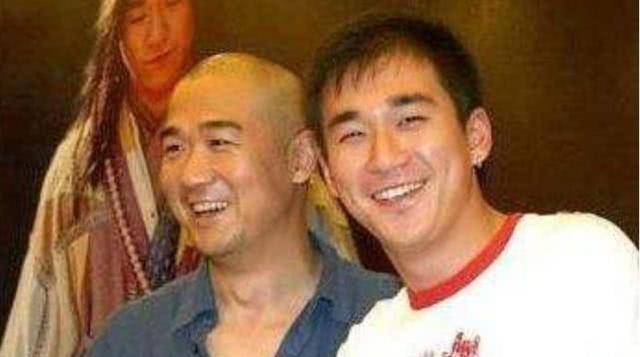 她是张国立前妻,张默生母,分手31年,一直单身_罗秀春_邓婕_儿子