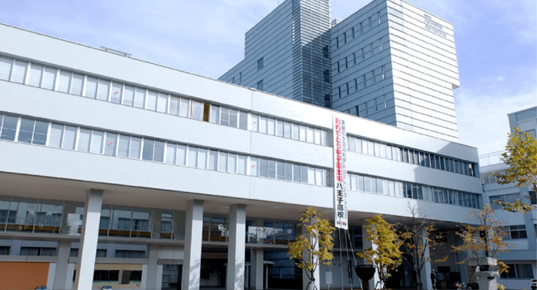 日本八王子高中独具特色的授课方式