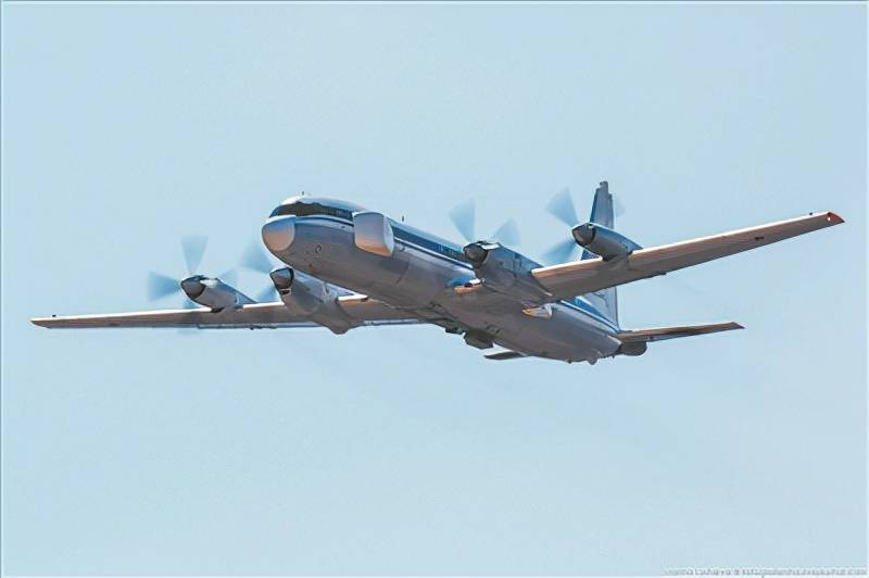 俄罗斯装备志——伊尔22pp伐木人电子战飞机_进行_敌方雷达_干扰