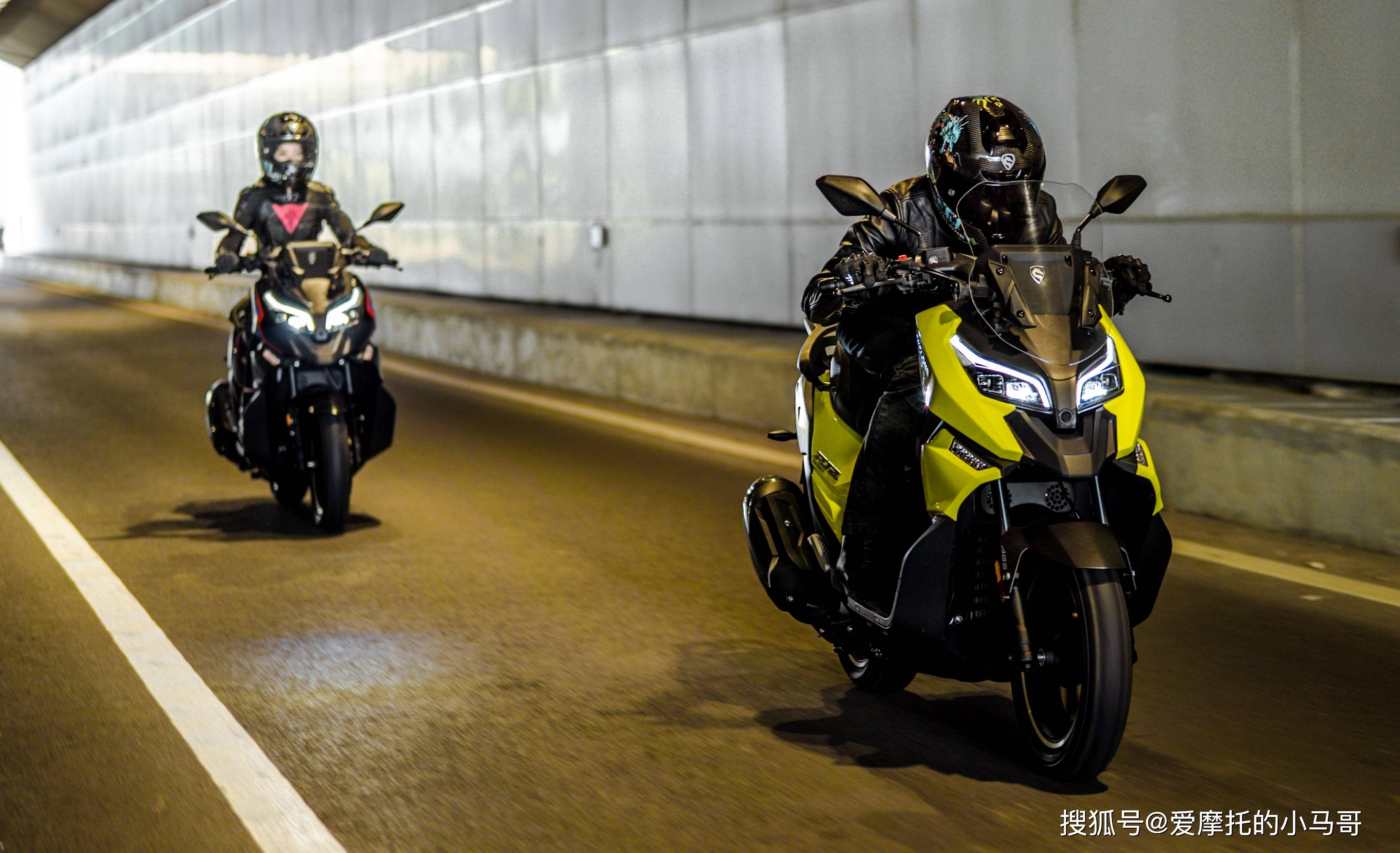 游云惊龙,性价比超高的两万元adv运动踏板赛科龙rt2配置剖析