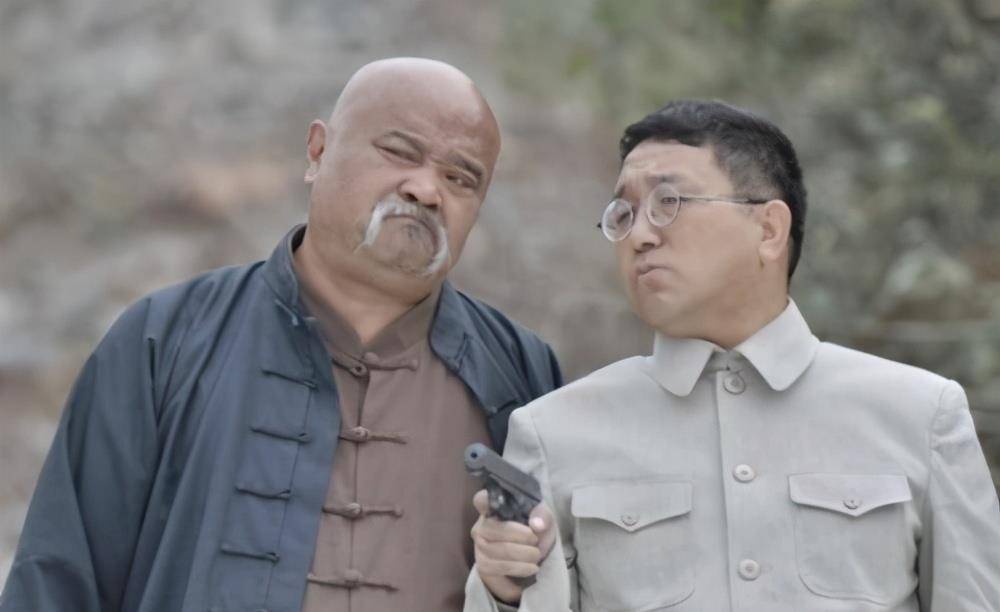 原创老戏骨李琦近况曝光吃冰棍遭拒怒摔零食儿子帅气女儿并非亲生