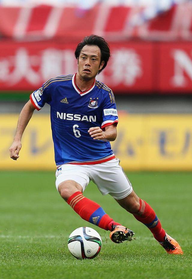 鹿岛鹿角往绩占优福冈黄蜂客场不如主场广岛三箭晋级形势大好