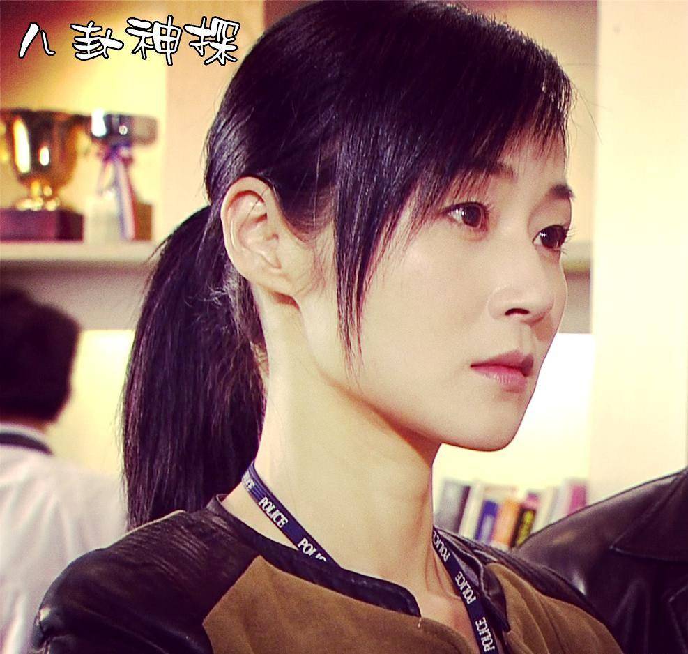 第三部受伤之后,后面就很少拍摄打斗戏份了,直到2014年的《八卦神探》