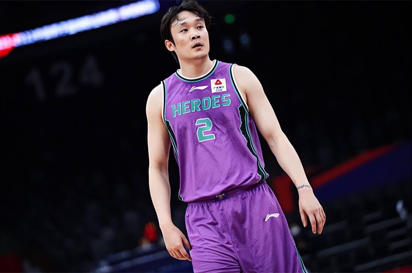 航离开山东的原因,6分钟取12分印证,个人状态非主因_巅峰_持球_高森