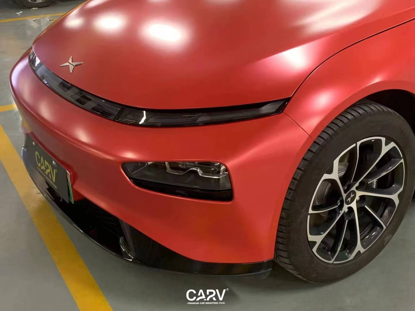 小鹏p7卡孚改色膜电光金属红_搜狐汽车_搜狐网