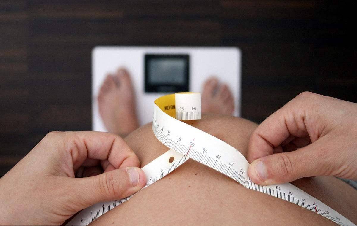 孕中期胎儿长肉的黄金阶段,孕妇体重增量多少正常？超过负担很