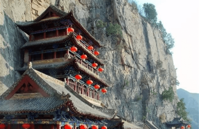 原創河北中皇山中藏著一座懸空寺懸掛山崖近1450年名氣超過甘露寺