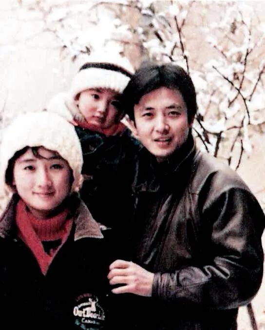 美男演员侯长荣因为身高错过宝玉一角最终与金菱扮演者结合