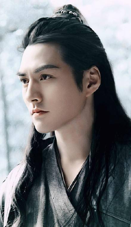 古装丑男长得丑不是你的错长得丑还演美男子就是大错特错了