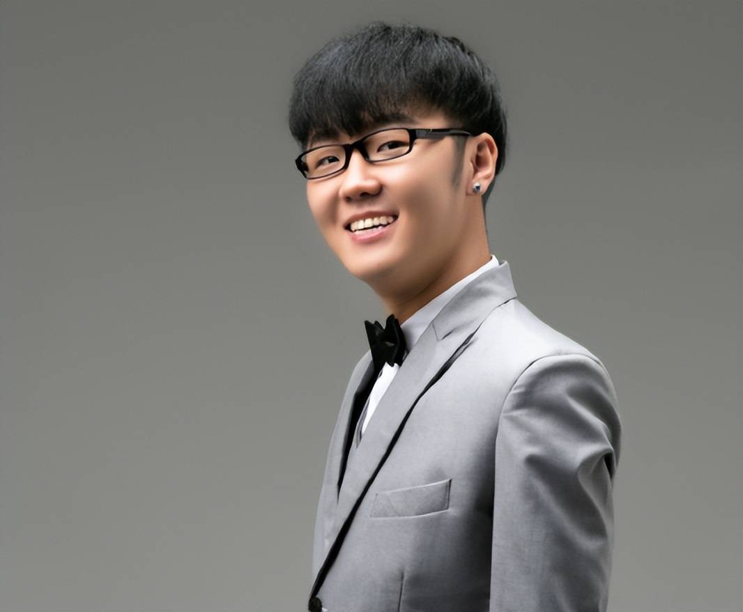 原创调侃被打女子的网红小样双平台账号均被封禁网友漂亮