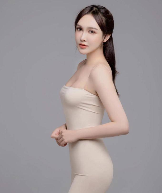 原创85后沈阳女孩花400万整容超300次直言和父母断绝关系也不怕