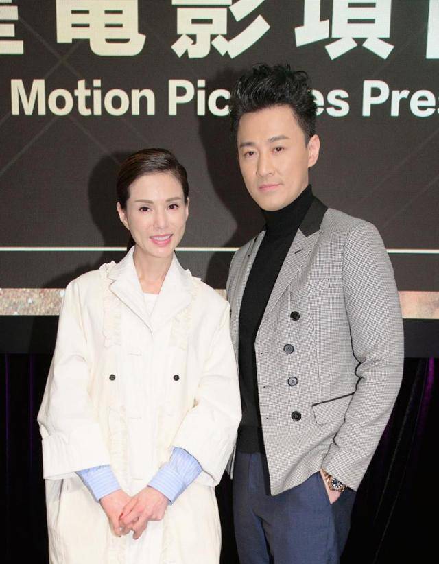 李若彤晒与林峰亲密合影,神仙颜值让人羡慕_状态_单身_网友