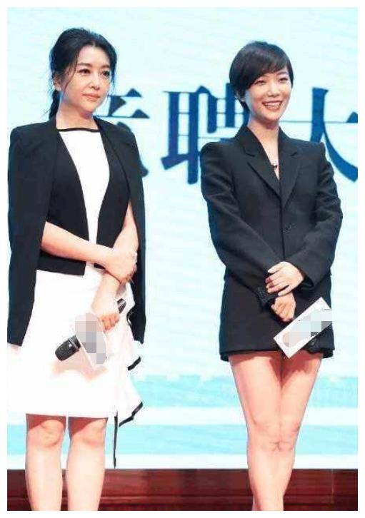 其实,女孩子有了好身材就要大胆走秀.