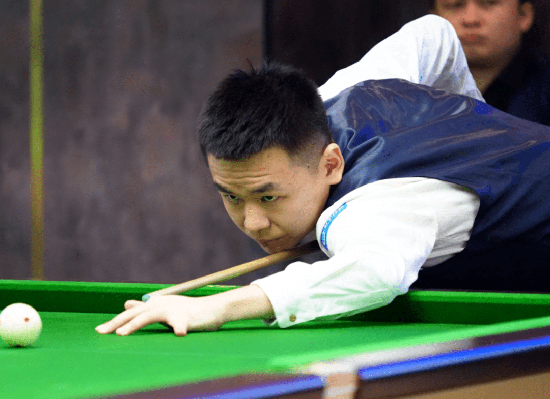 冯泽源:职业化让选手看到出路,坚定走中式台球信念!_比赛_乔氏_感觉