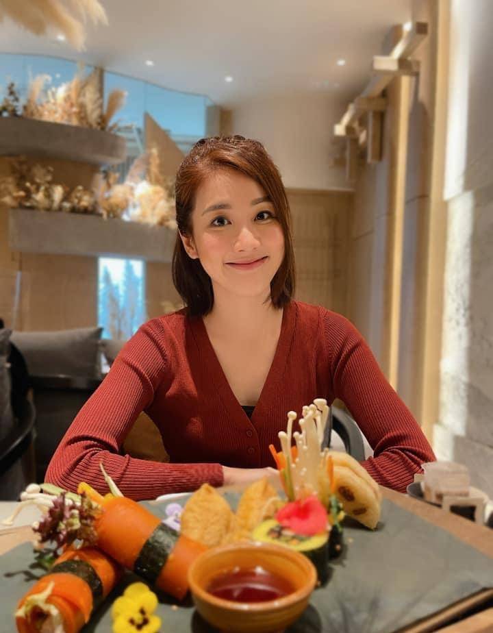 原创不容易tvb小花邓佩仪入行7年终演女主坚持不靠绯闻曝光