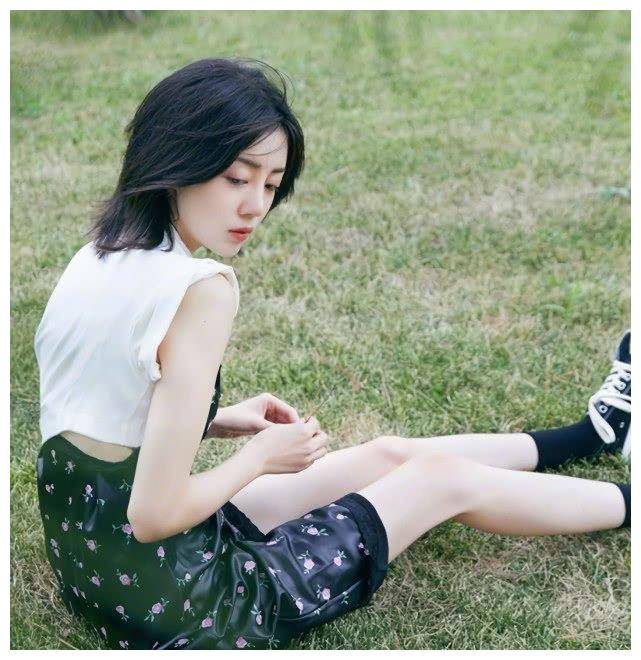 看到李溪芮的脚才知道什么是真正的脚精.