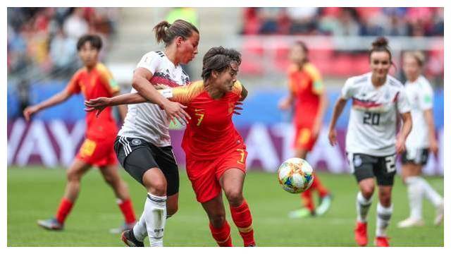 同为亚洲足球小姐王霜和马晓旭的差距为何这么大