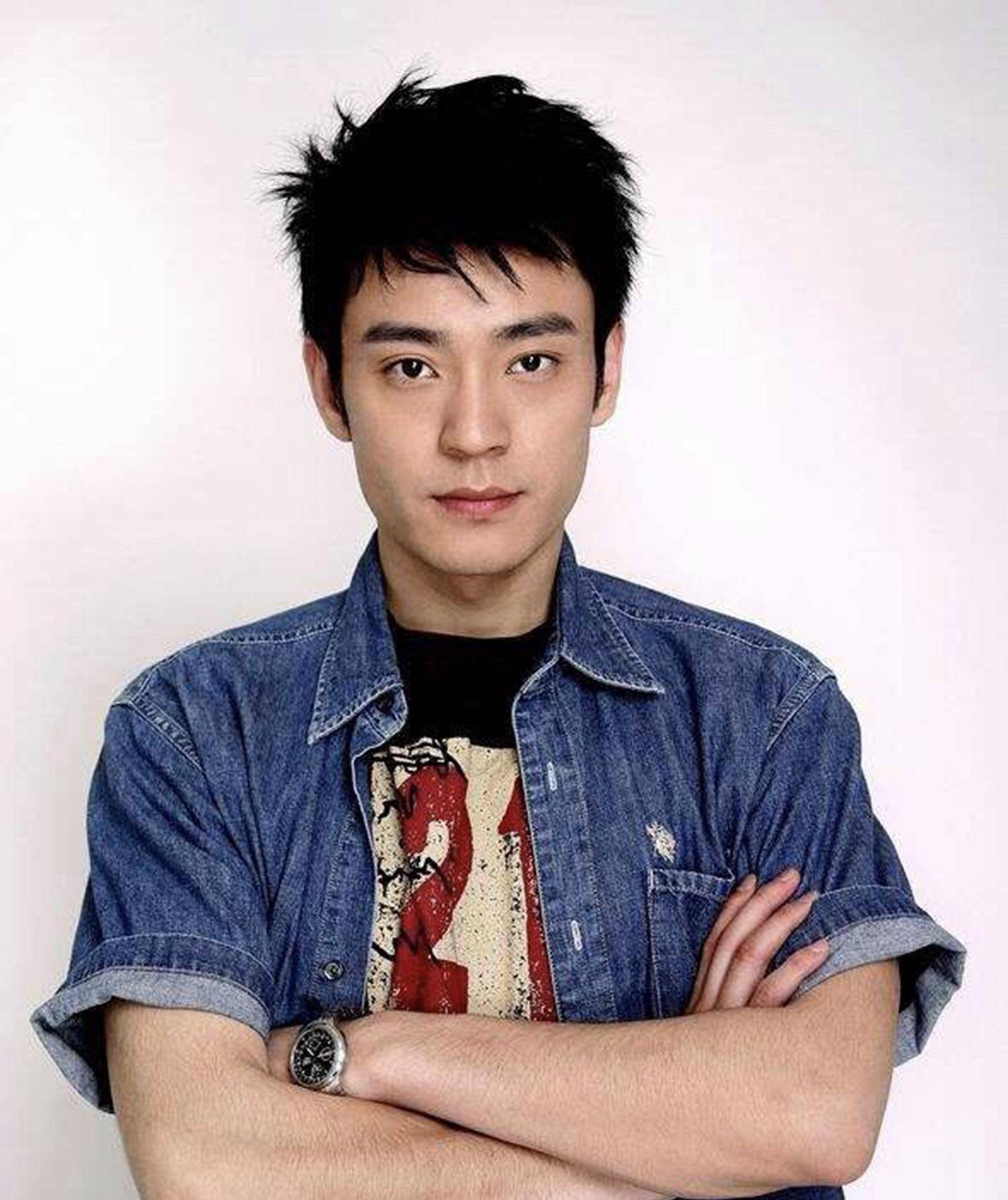 原创任性的郝蕾初恋邓超与李光洁闪婚闪离今42岁再次回归单身