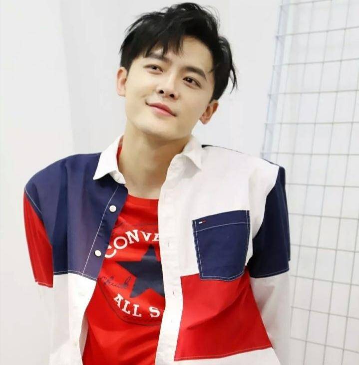 13年后33岁的他又参加选秀付辛博如何走到这种境地的