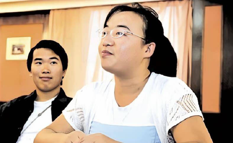 原创魏敏芝喂猪女当导演没有伯乐张艺谋怎会有她的今天