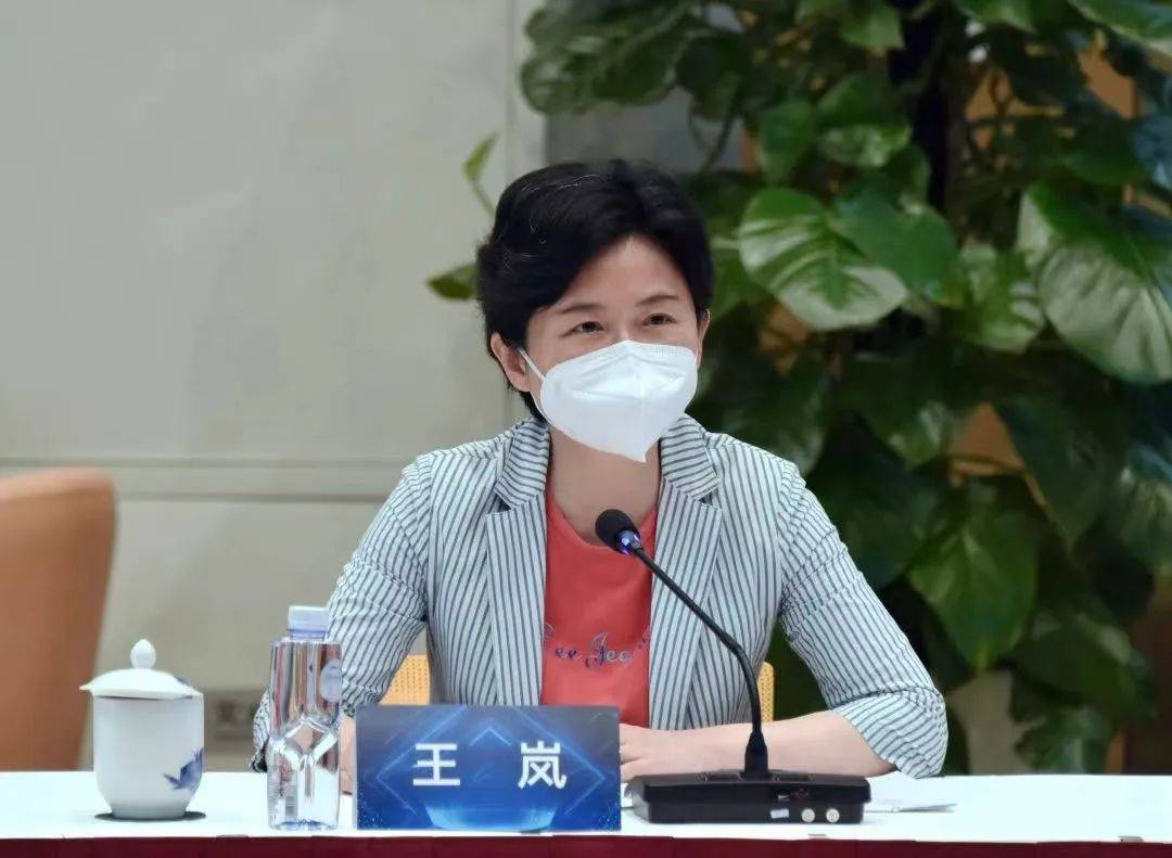 长宁区政府与市市场监管局签约,共同推进高质量发展