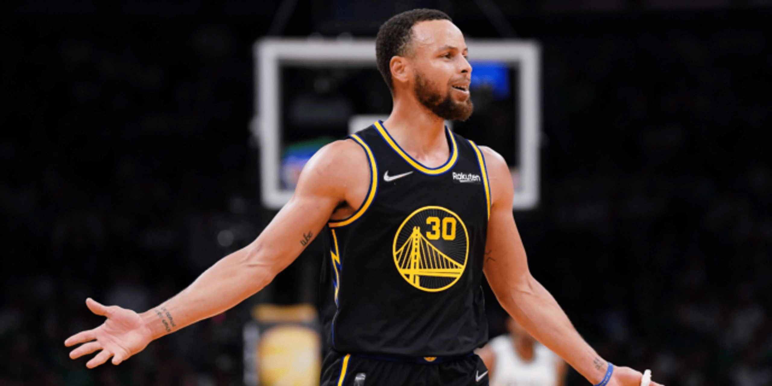 流量中的战斗机史蒂芬库里nba社媒goat