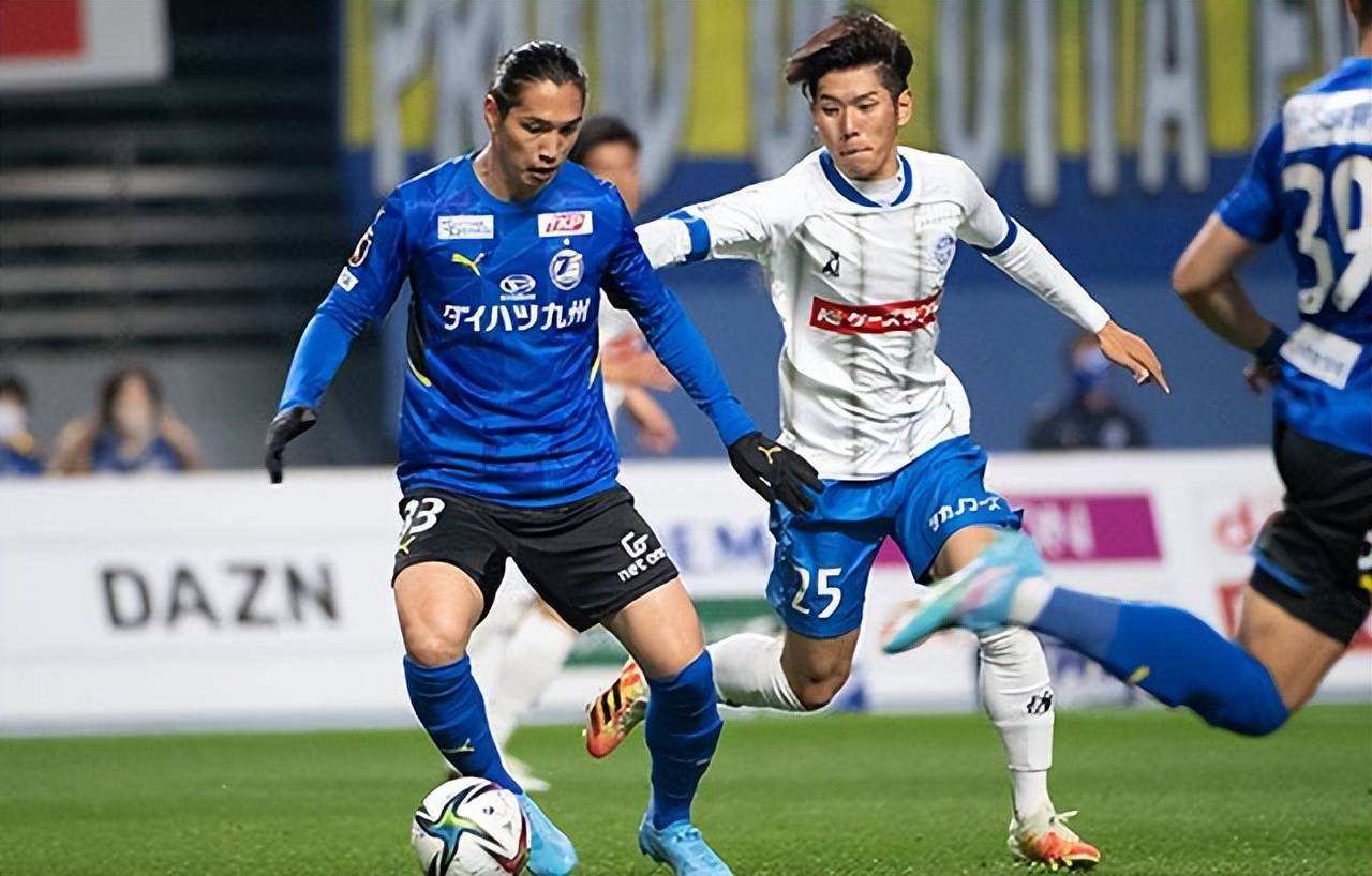 周六012日职联广岛三箭vs大阪樱花左后卫无人可用樱花变英格兰