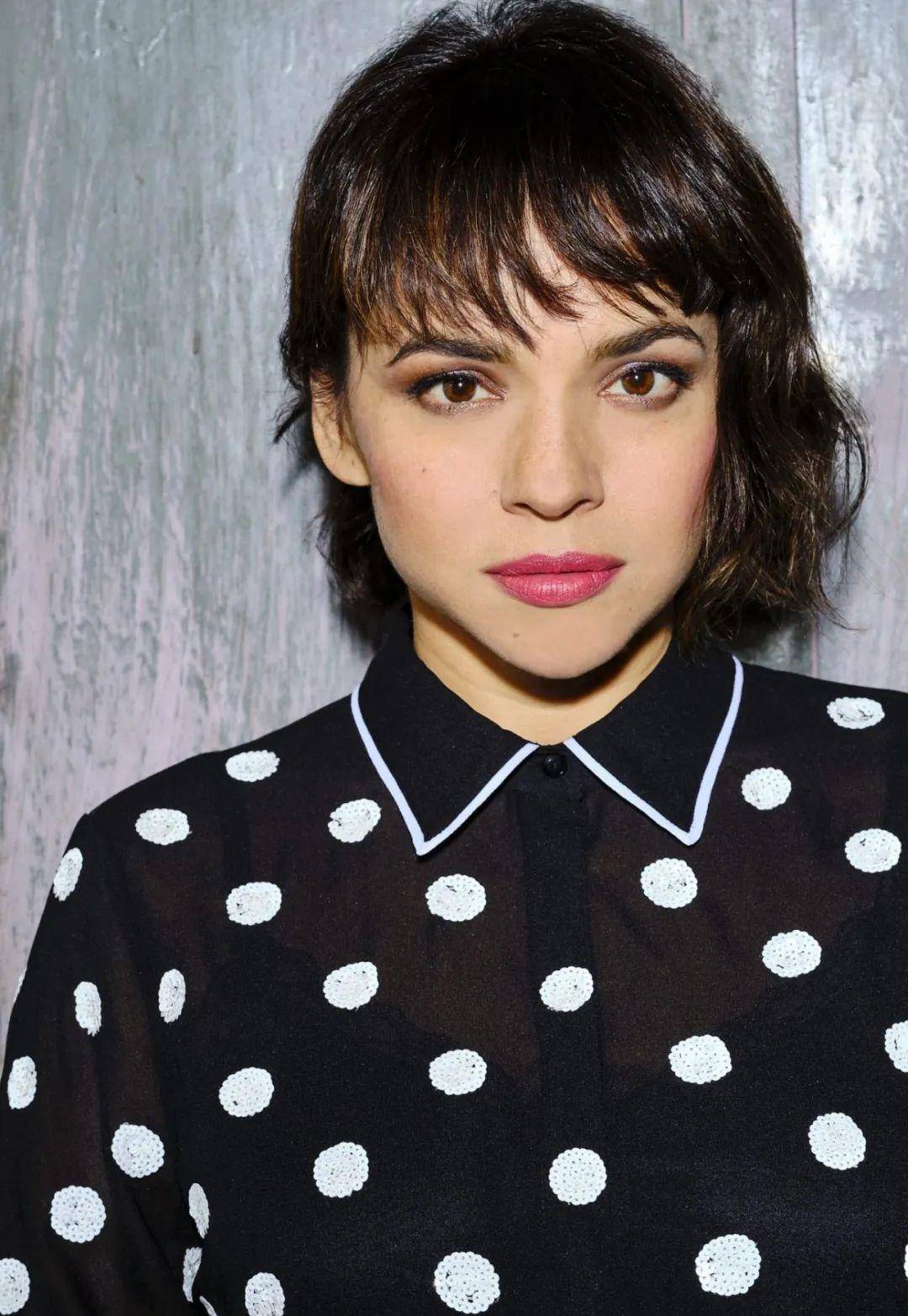 原创不小心和明星做了朋友这群网友讲述了明星们的过往小秘密