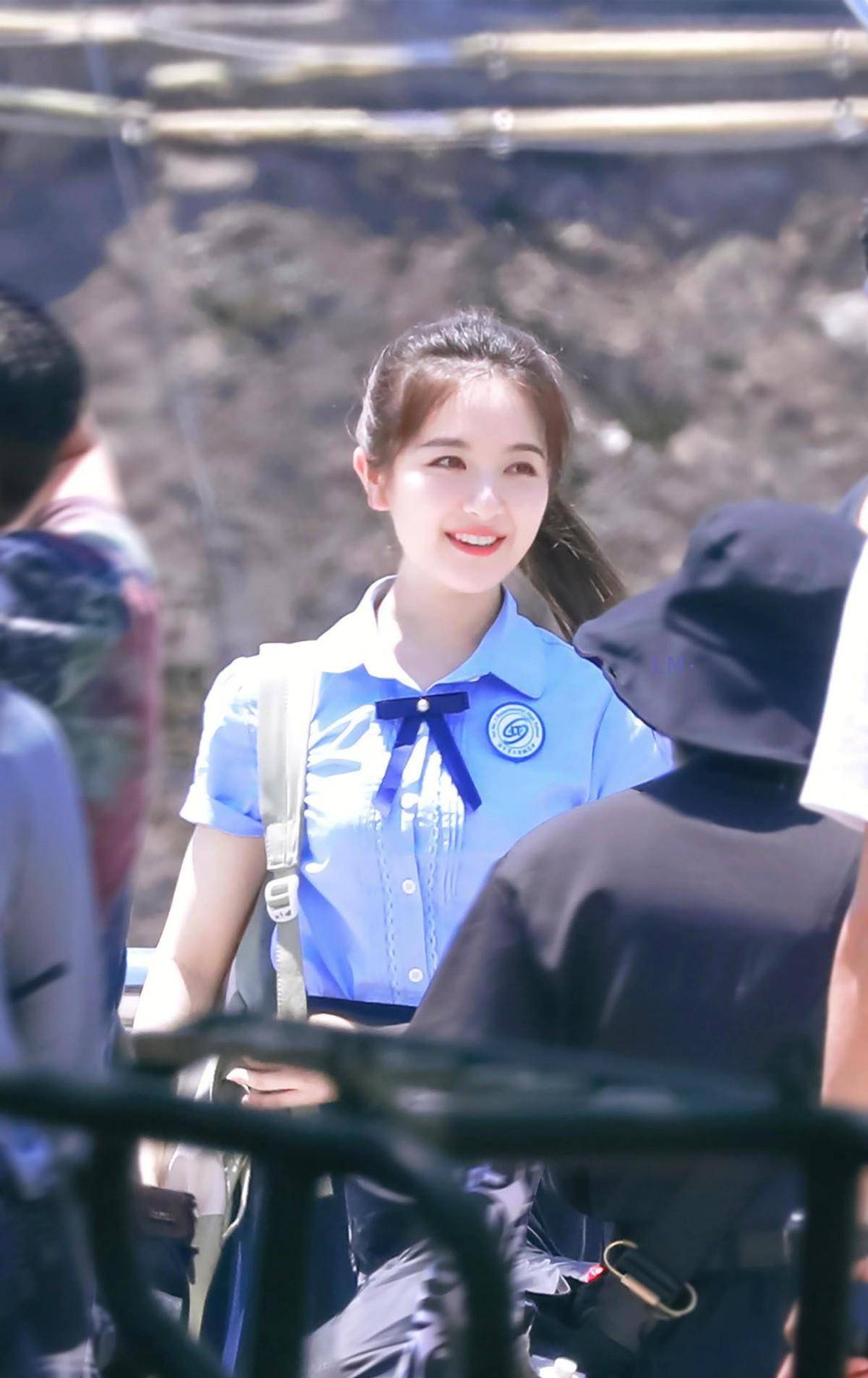 原创李兰迪山河表里路透曝光穿学生装太青春了生图让人好心动