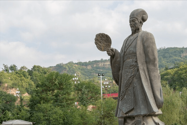 诸葛亮故里争夺战,南阳襄阳较劲数百年,山东临沂最倒霉_两地_阳都