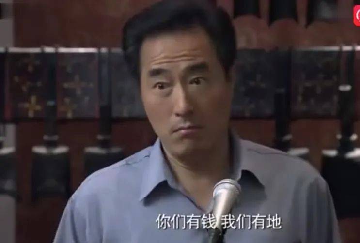 拍一些影视作品,这就包括让他得到大众关注度的情景喜剧《我爱我家》