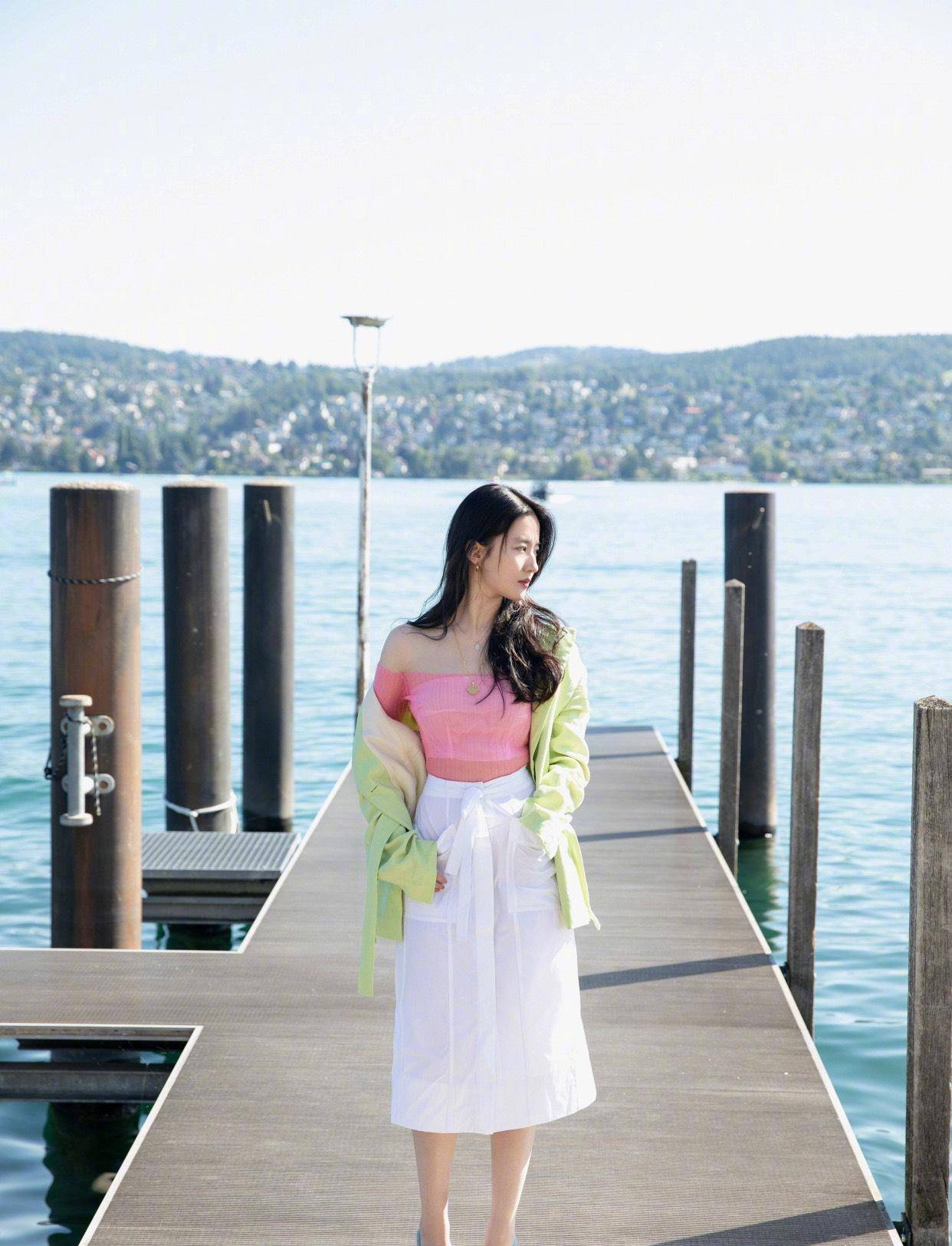 原创刘亦菲不愧是仙女姐姐穿紫色蛋糕裙好美网友气质绝了