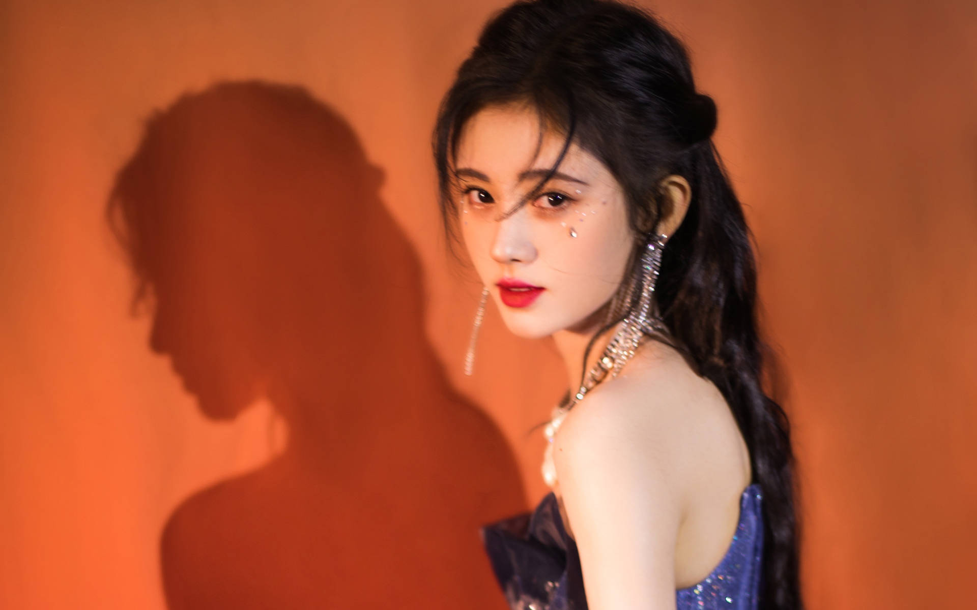 原创娱乐点评迪丽热巴袁冰妍鞠婧祎欧阳娜娜任嘉伦袁姗姗