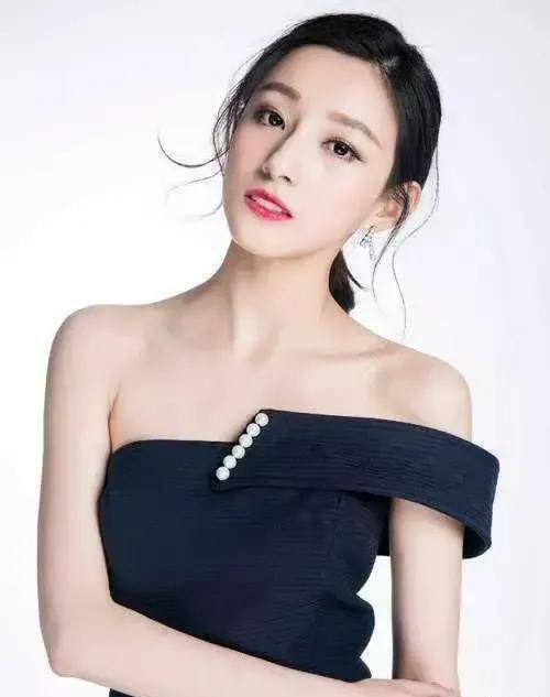 马凡舒:从选秀女郎到电视舞台著名主持人,她的成名有泪有痛_东北_事件