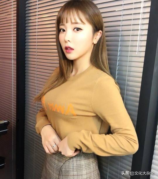 有颜值有才华的国外娱乐圈高学历明星,洪真英等人榜上有名_梁美京_安