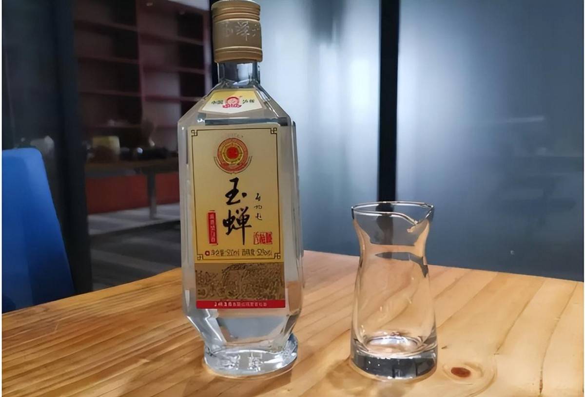 曾被指定為宴會用酒,如今轟然倒下商標換人_梅鹿_釀酒_吳川