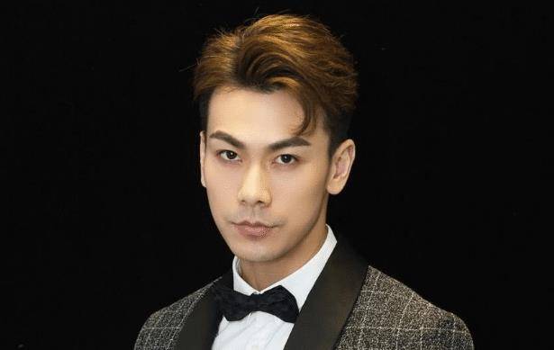 原创戴向宇出道多年婚后生活十分幸福如今淡出娱乐圈