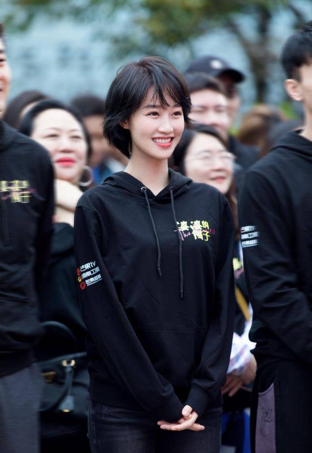 蓝盈莹新剧开机,和牛骏峰首演夫妻,搭档都是老戏骨_观众_作品_节目