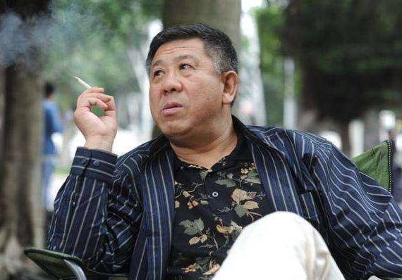 原创他是化妆师最喜欢的演员45岁大器晚成最经典角色是高彬