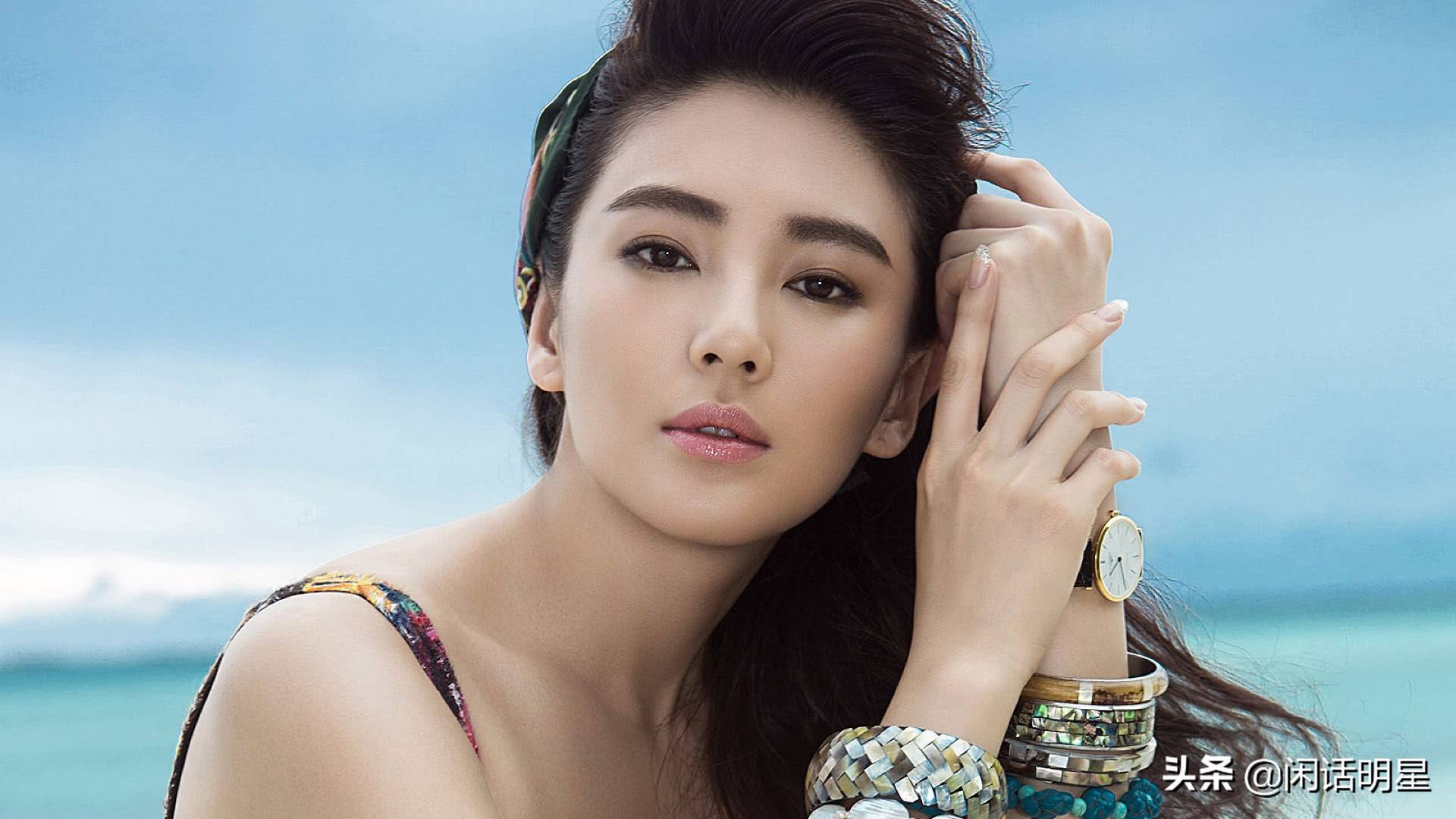 还有一些女明星,性格同样张扬,霸道,甚至被人认为是嚣张,但由于她们