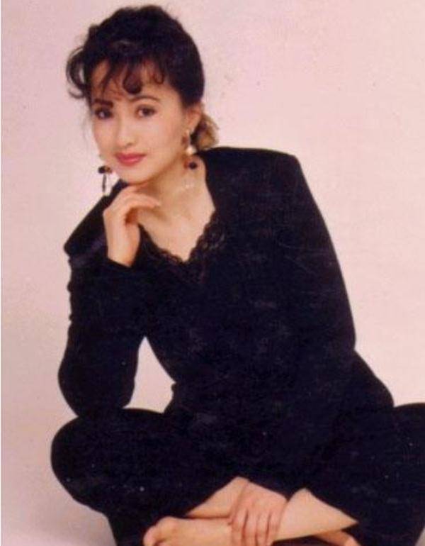 她是"西子姑娘",80年代挂历女神,15岁出道,35年零绯闻_李勇勇_阮星竹